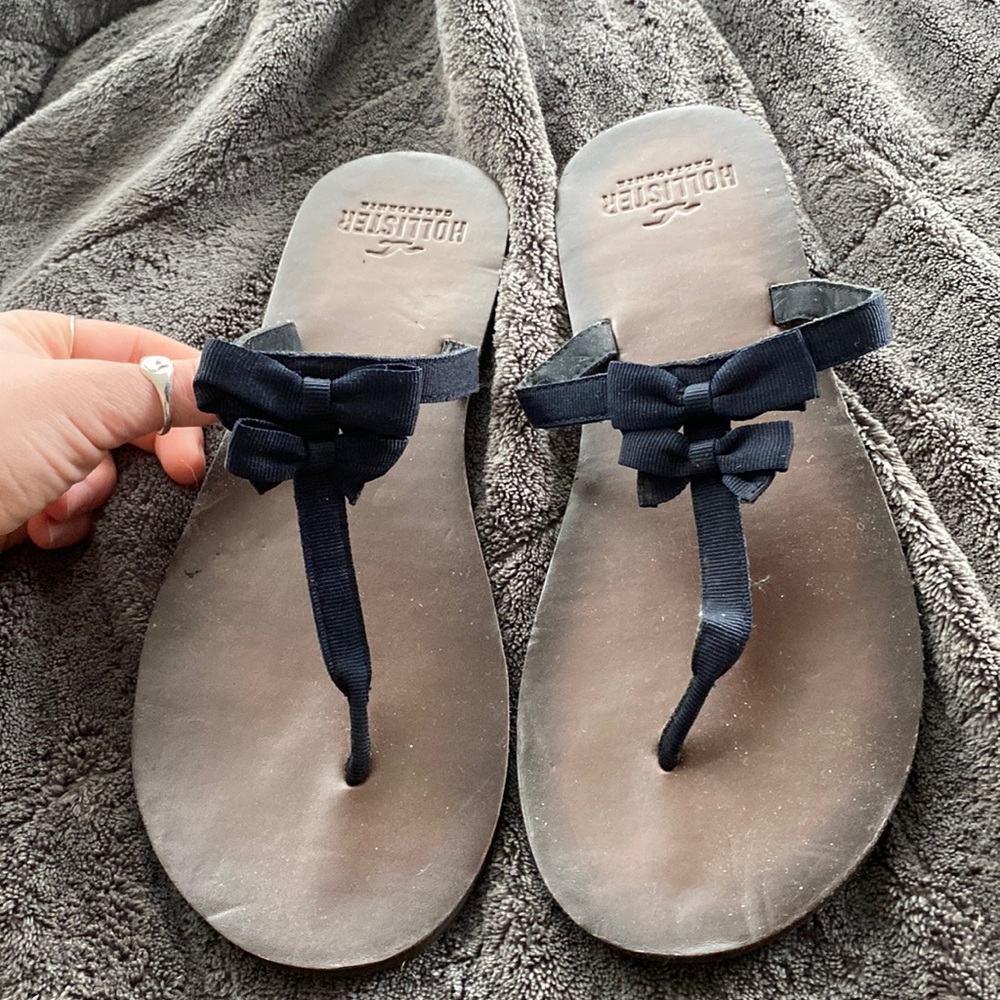 Hollister Thong Sandals